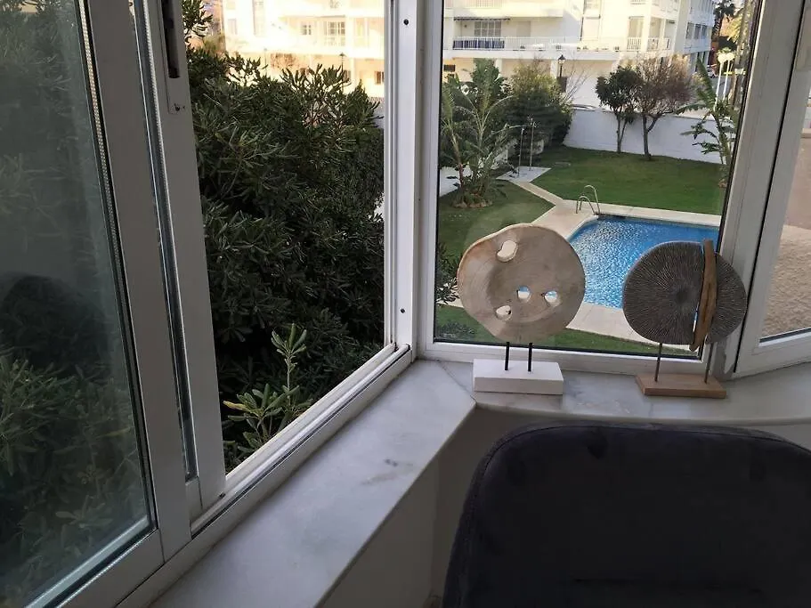 1Ste Line Sunset Beach Apartment Fuengirola 0*,  Spain